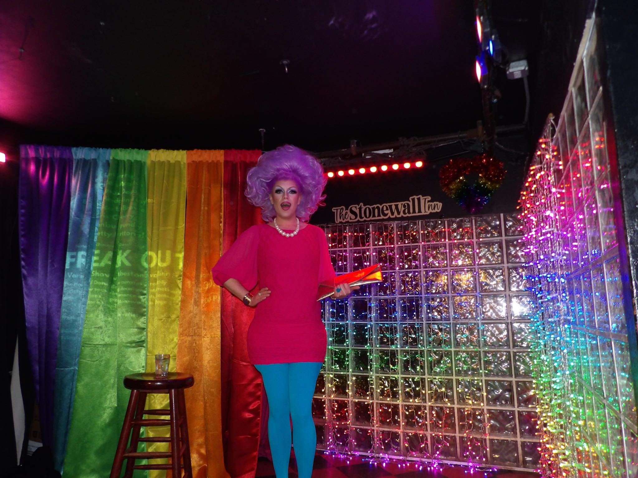 On Point With: Betty Buttonz – Thotyssey